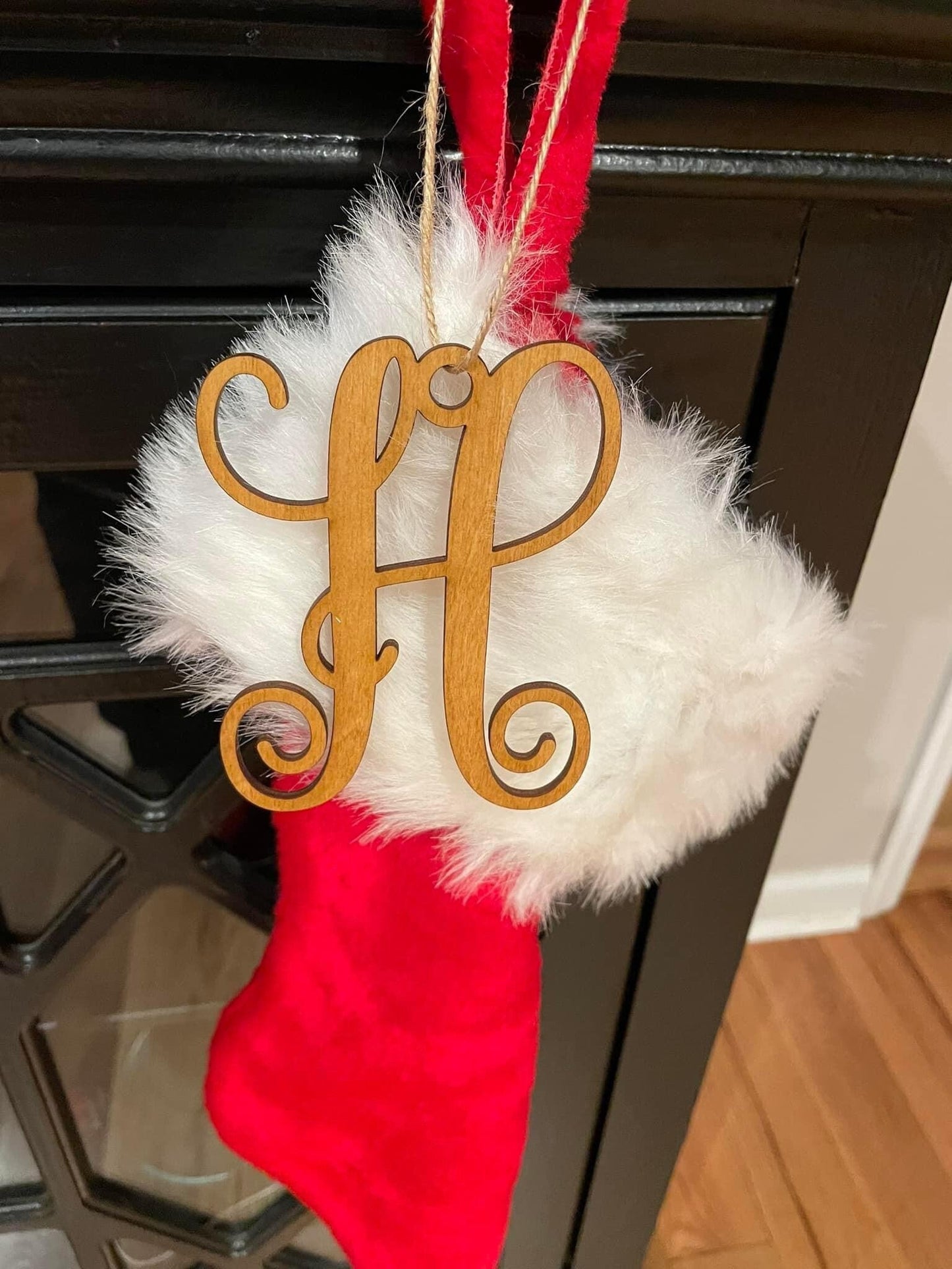 Stocking tag, single letter, monogram letter, rear view mirror letter