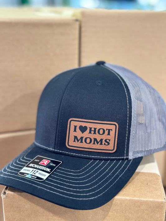 I love hot moms, Hot moms, leatherette patch hat