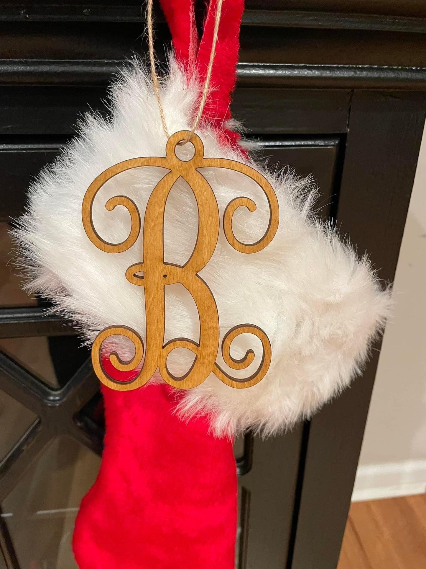 Stocking tag, single letter, monogram letter, rear view mirror letter