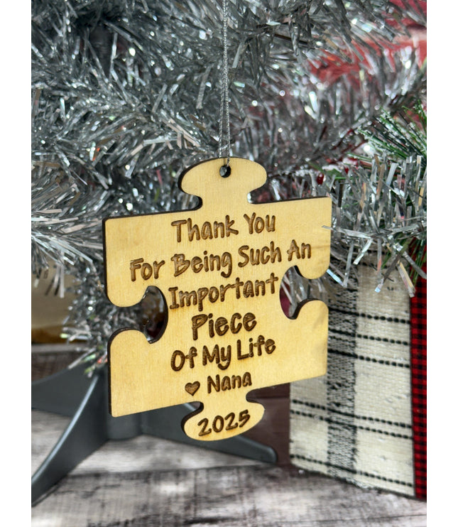 Kids keepsake Christmas ornament, Teacher gift, puzzle piece ornament, gift for grandparents, Christmas 2025, Important piece, personalized