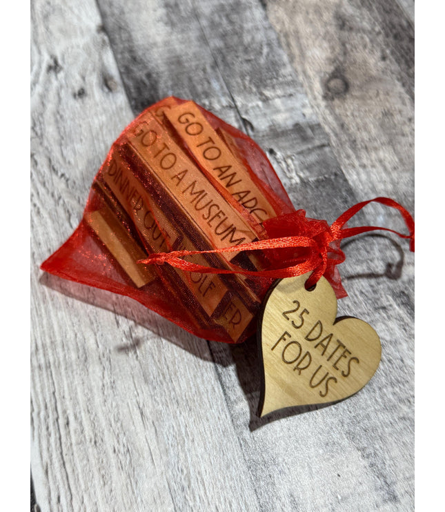 Date night ideas, 25 date nights, wedding gift for couple, couple gift, valentines gift
